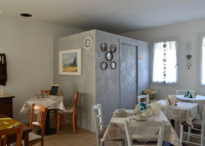 ホームステイ Co.me 563 ドーロ