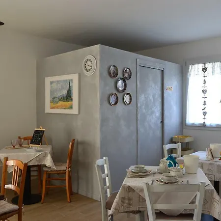 Δωμάτια σε οικογενειακή κατοικία Co.me 563 Dolo