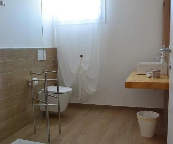 ホームステイ Co.me 563