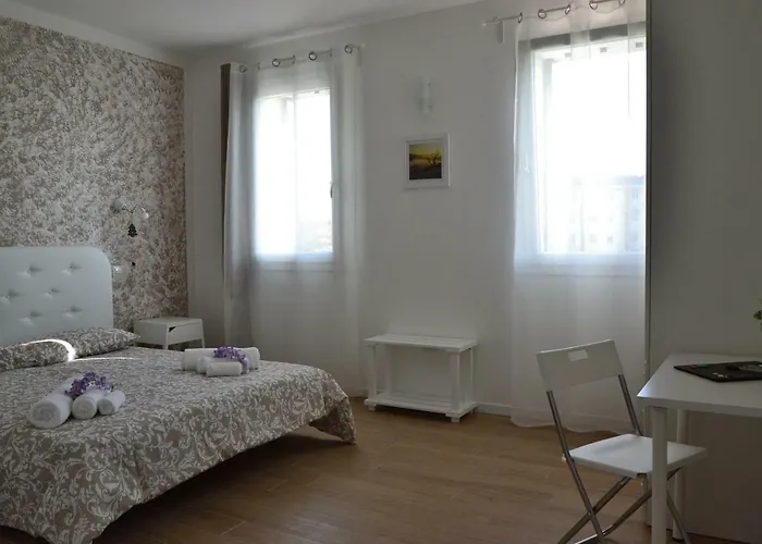 ホームステイ Co.me 563 ドーロ